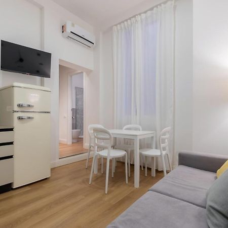 Nuovo Intimo Apt A 10Min Dal Duomo - Homeunity Мілан Екстер'єр фото