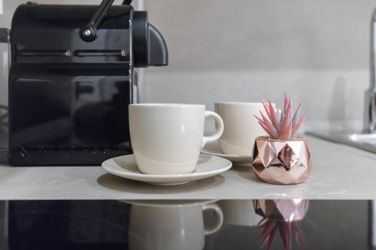Nuovo Intimo Apt A 10Min Dal Duomo - Homeunity Мілан Екстер'єр фото
